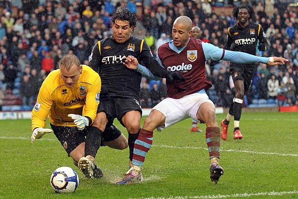 他在对阵篮 他在对阵篮