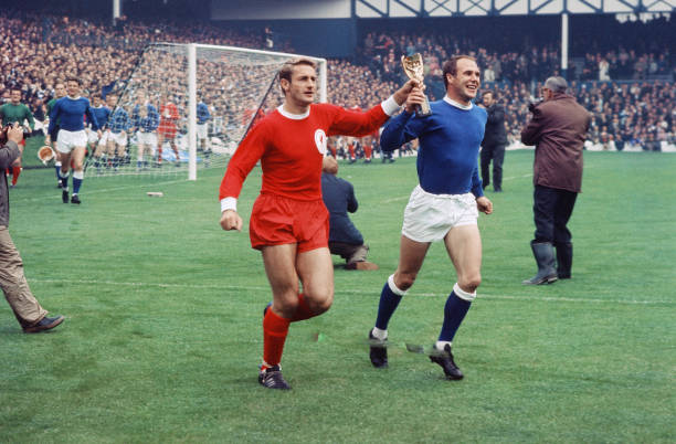 無疑是充滿 無疑是充滿